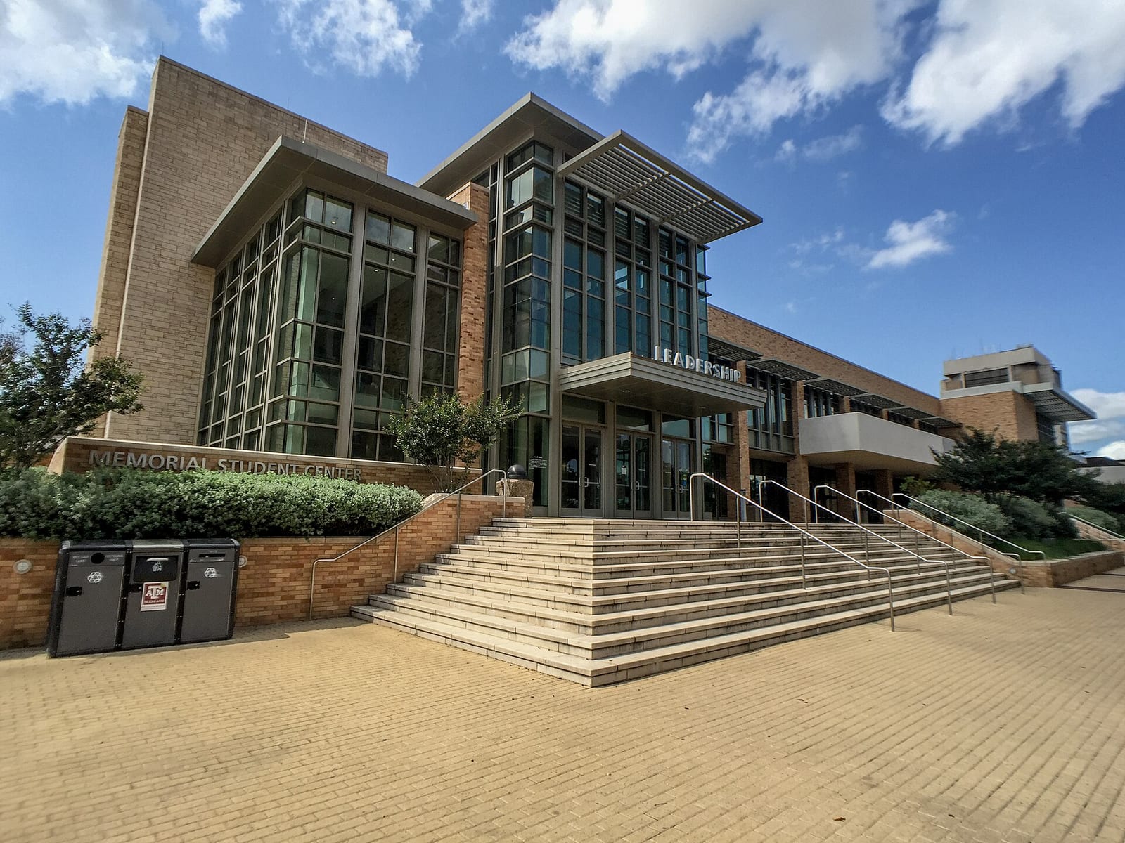 The Memorial Student Center's front steps